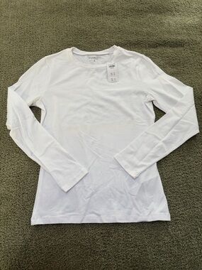 Abercrombie & Fitch White Long Sleeve Tee